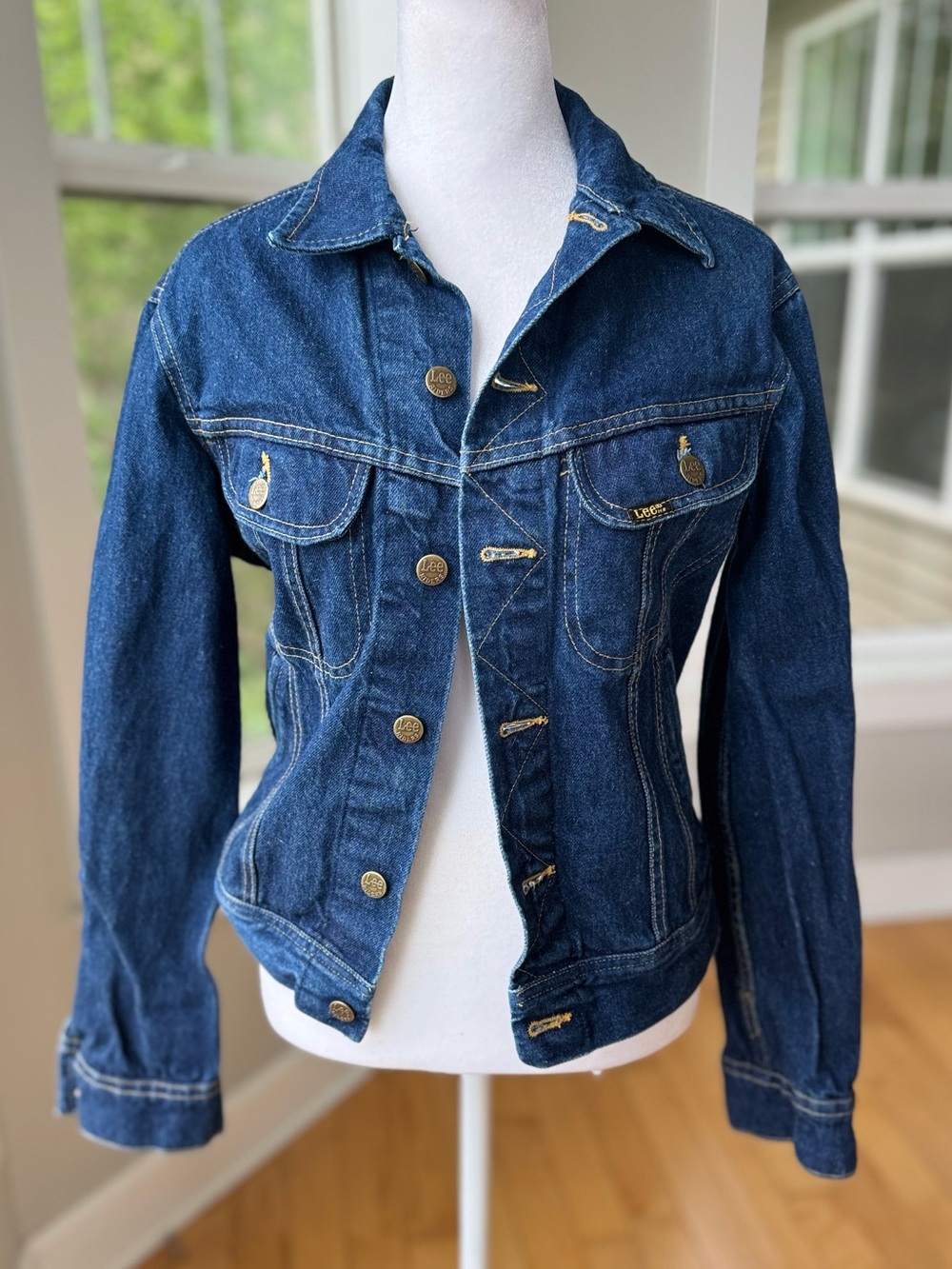 Vintage 70s LEE Dark Rinse Fitted Blue Denim Jean Jacket Sz 36 REG Fits XS Small